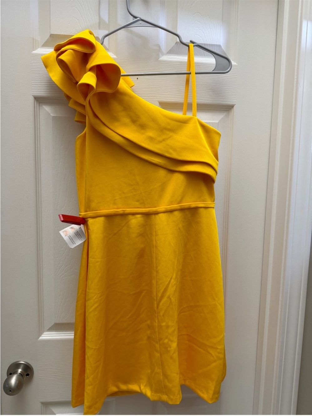 MacDuggal 🌹Yellow One-Shoulder Ruffle Mini Dress - Picture 3 of 9